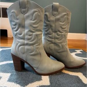 The Pioneer Woman Light Blue Ankle Boots